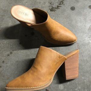 Brown Mules